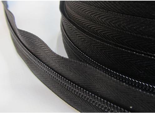 product image for ReZip UV 5 Coil Continuous Chain 100m Black