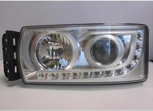 product image for Versus Iveco Headlight LH Stralis & Eurocargo