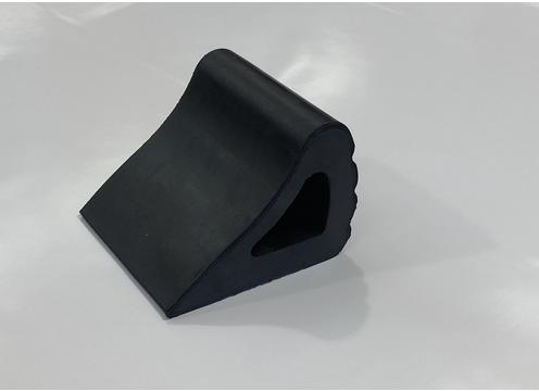 product image for Rubber Wheelchock Small 120mm (H) x 150mm (W) x 160mm (L) **Obsolete**